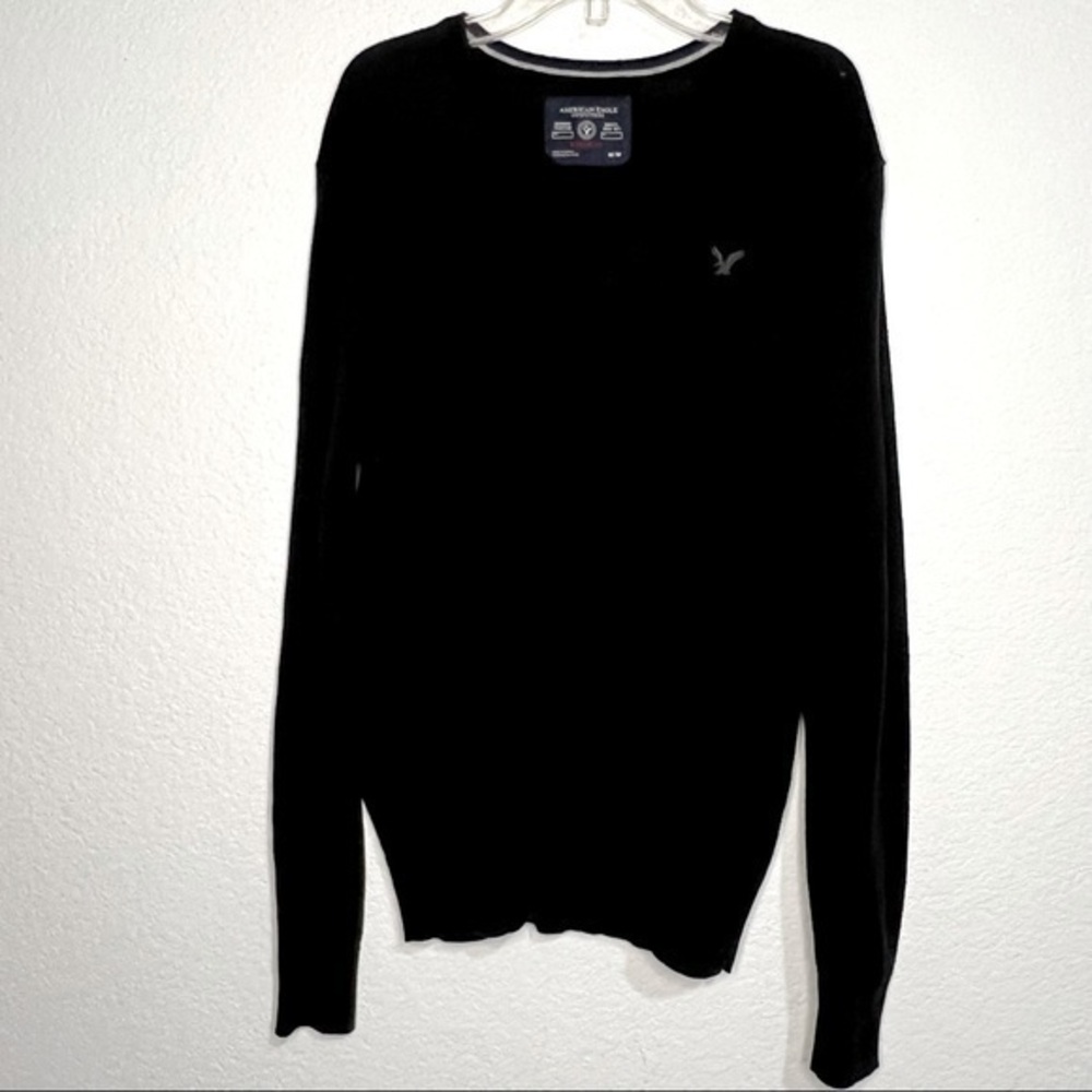 American Eagle Outfitters Athletic Fit Black Cotton Knit V Neck Pullover Sweater